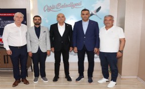 CHP'li Polat'tan Yıldız'a geçmiş olsun ziyareti: 'Başkanımızın yanındayız'