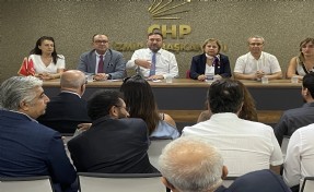 Utku Gümrükçü'den saha yanıtı: 'Algı balonunu izmirlilerle birlikte patlattık'