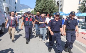 Denizli'de 4 milyon liralık vurgun! 8 şüpheliye 5 ilde eş zamanlı operasyon