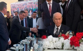 Devlet Bahçeli nikah şahidi oldu: Melih Gökçek de oradaydı