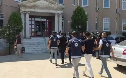 Didim'de göçmen kaçakçılarına operasyon: 6 tutuklama