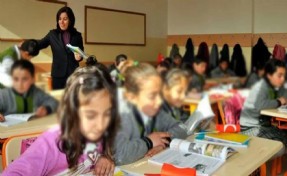 Eğitimde ‘geçici’ çözüm kalıcılaştı: Bir binada çok okul