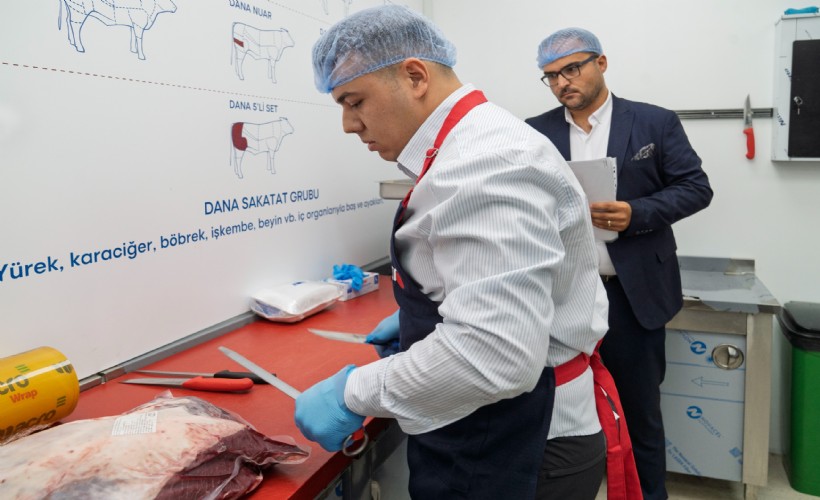 Eş-dost yok, şeffaflık ve liyakat var