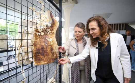 Galeri Alt, Karşıyaka’nın kültür yaşamına değer katıyor