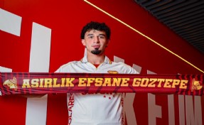 Göztepe'de Gökdeniz imzayı attı