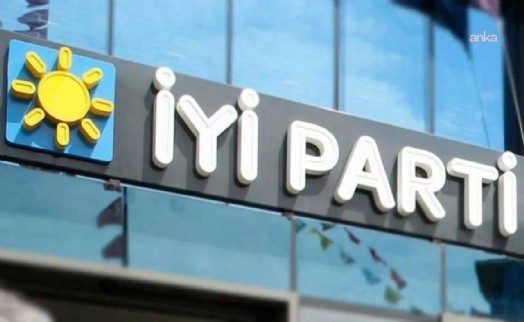İYİ Parti Selçuk İlçe Başkanı Ziya Tüccar oldu