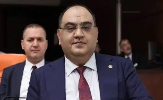İYİ Parti milletvekili partisinden istifa etti: AK Parti'ye mi geçiyor?