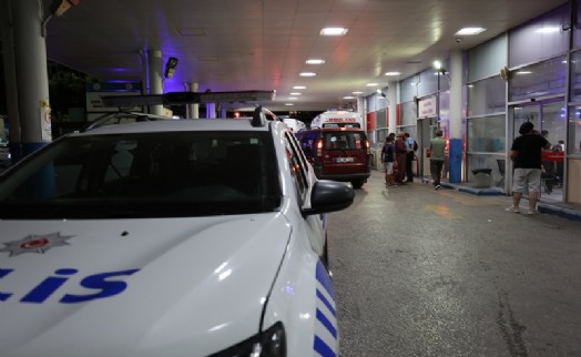 İki grup arasında çıkan tartışmada 15 yaşındaki çocuk kalbinden bıçaklandı