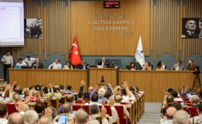 İzmir Büyükşehir Meclisi'nde gündem yatırımlar!