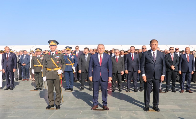İzmir'de 30 Ağustos Zafer Bayramı coşkusu