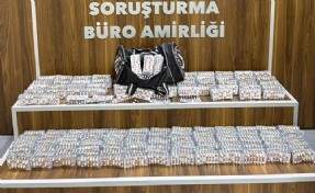 İzmir'de 9 bin 184 sentetik ecza ele geçirildi; 1 gözaltı