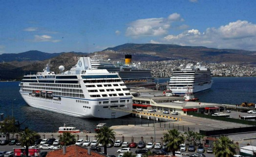 İzmir yine Kuşadası'nın gölgesinde kaldı!