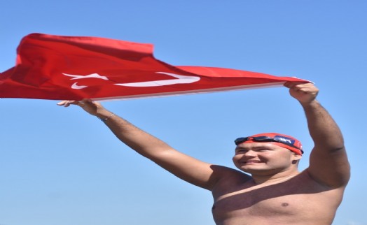 İzmirli Tuna’nın yeni hedefi Catalina Kanalı
