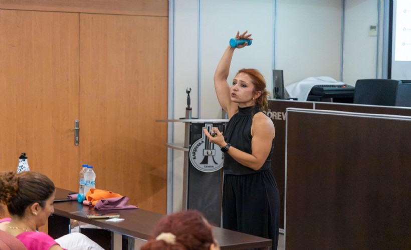 Karşıyaka Belediyesi’nden personele ‘daha sağlıklı çalışma’ semineri