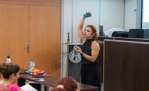 Karşıyaka Belediyesi’nden personele ‘daha sağlıklı çalışma’ semineri