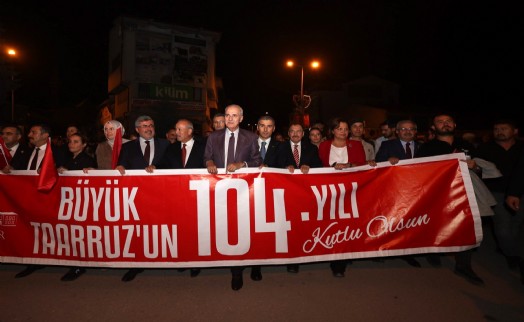 Kurtulmuş: Malazgirt Anadolu'ya giriş kapısıysa, Afyon da emperyalistlerin kovulduğu çıkış kapısıdır