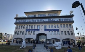 Kuşadası Belediyesi'ne operasyon: 14 şüpheli tutuklandı