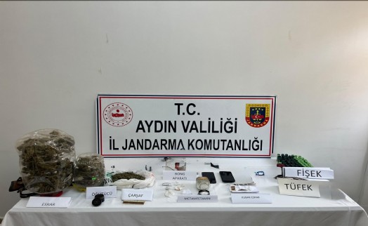 Kuşadası'nda uyuşturucu operasyonu: 4 tutuklama