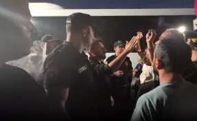 Madencilerin 24 saatlik eylem kararının ardından Başaran Aksu ve Gökay Çakır gözaltına alındı