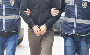 Manisa'da 735 tarihi eser ele geçirildi; 3 gözaltı