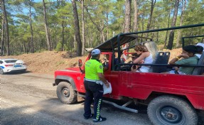 Marmaris’te cip safari araçlarına denetim! Alkollü sürücünün ehliyetine el konuldu