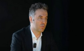 Mehmet Akif Ersoy'dan tahliye vaadiyle para talep eden 4 kişi gözaltına alındı