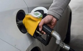 Motorine indirim geliyor