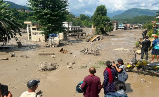 Nepal’deki sel felaketinde can kaybı 270’e yükseldi