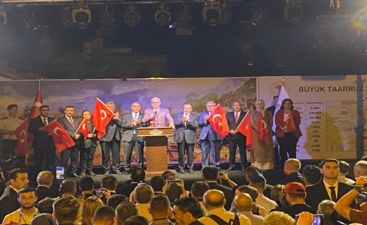 Numan Kurtulmuş, zafer kutlamaları için Afyonkarahisar'da