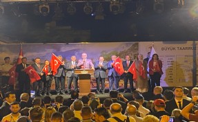 Numan Kurtulmuş, zafer kutlamaları için Afyonkarahisar'da