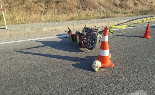 Otomobille çarpışan elektrikli bisikletin sürücüsü öldü
