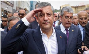 Özgür Özel'den '30 Ağustos Zafer Bayramı' mesajı