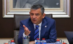 Özgür Özel’den CHP'ye Menderes çıkışı: 'Cumhur ittifakına selektör yaptılar'