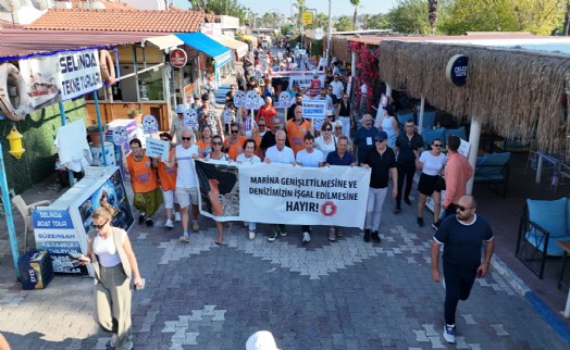 Seferihisar marina kapasite artışına karşı ayakta: 'Deniz bizim, Sığacık hepimizin!'