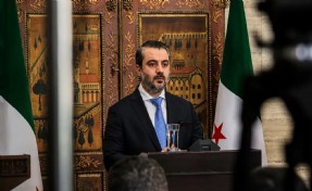 Suriye'den İsrail’e saldırı sonrası ilk mesaj: Diplomasi için elimizi uzatıyoruz, bu fırsatı değerlendirin