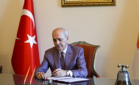 TBMM Başkanı Numan Kurtulmuş, 'çerçeve yasa' teklifini imzaladı