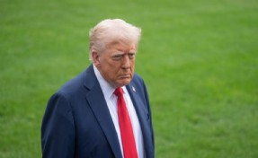 Trump saldırıyı erteledi İranla masaya oturacak!