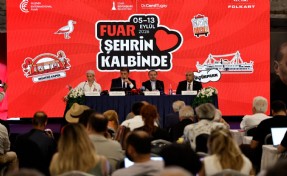 Tugay: İzmir'in fuarlarla bağı her zaman güçlü olacak