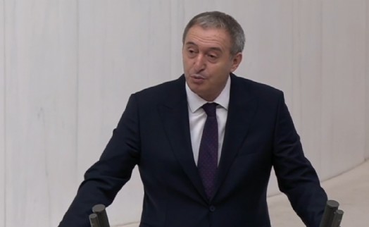 Tuncer Bakırhan: Bu kök yasa Kürtleri hukuka dahil etmenin ilk adımıdır