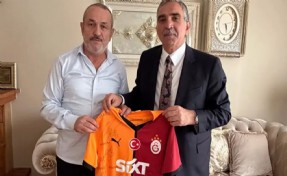 UltrAslan liderine MHP'den şaşırtan ziyaret!