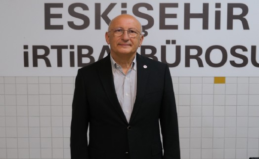 Utku Çakırözer: YENİ Parti’nin belediye başkanlarına daveti var, baskısı yok