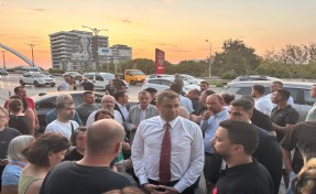 YENİ Parti İzmir İl Başkanı Güç'ten Özalper'in gözaltına alınmasına net tavır: Bizleri mücadelemizden bir adım geri attıramaz!