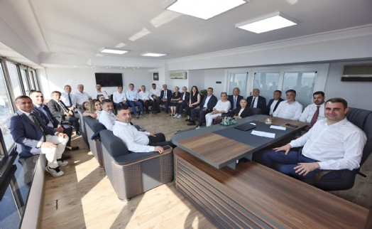 YENİ Parti İzmir’de ilk toplantısını yaptı: 'Yeni iktidar yürüyüşünü birlikte inşa edeceğiz'