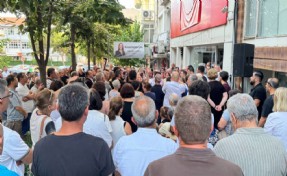 YENİ Parti Manisa İl Örgütü başkanı için sokağa çıktı