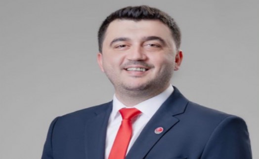 YENİ Parti Menderes’ten Şirzat Peker açıklaması: 'YENİ Parti üyesi değil, CHP’den istifa etti'