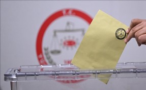 YENİ Parti dört ankette ilk sırada