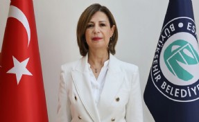 YENİ Parti'ye bir büyükşehir belediyesi daha katıldı! Ayşe Ünlüce CHP'den istifa etti