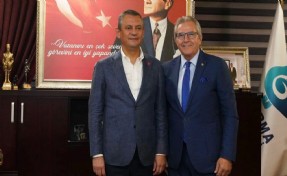 YENİ Partili belediye başkanı makam aracıyla kaza yaptı