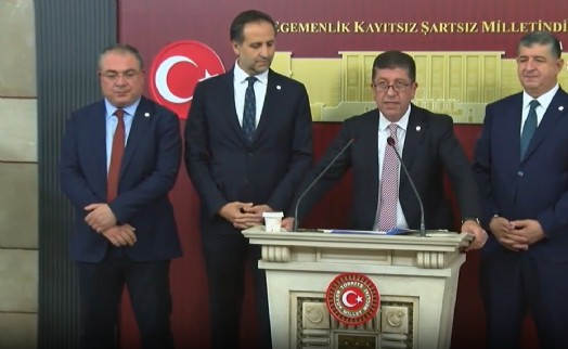 Yaşar Tüzün açıkladı! CHP'den istifa ederek YENİ Parti'ye katılan belediye sayısı belli oldu
