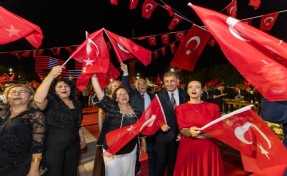 104’üncü yıla yakışan coşku! Tugay'dan 9 Eylül mesajı
